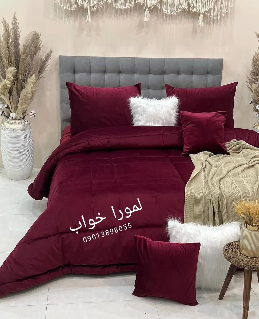 مخمل کالیفرنیا زرشکی